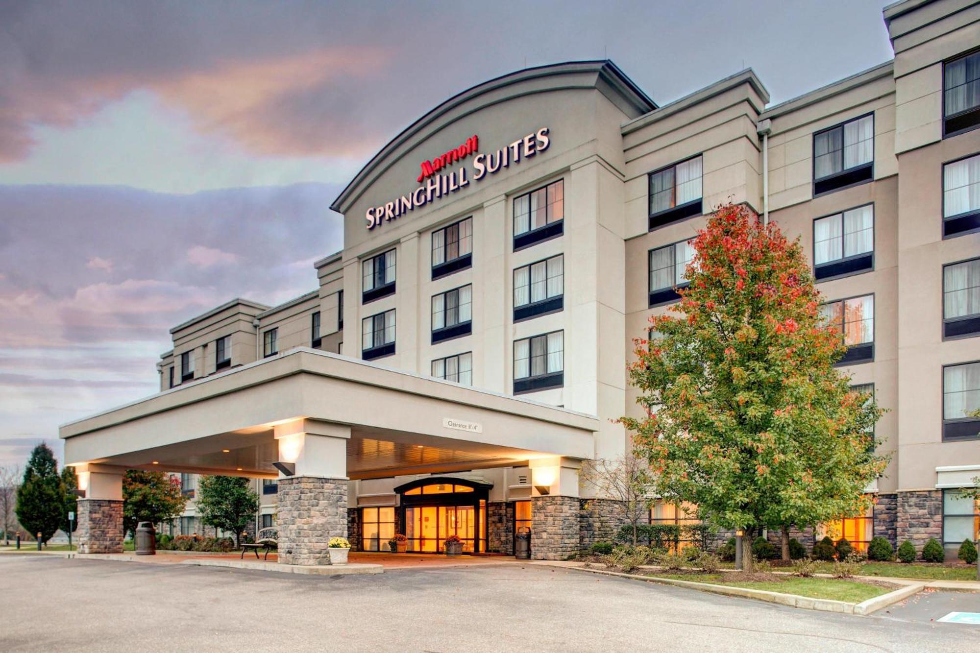Springhill Suites By Marriott Wheeling Triadelphia Area Exterior photo